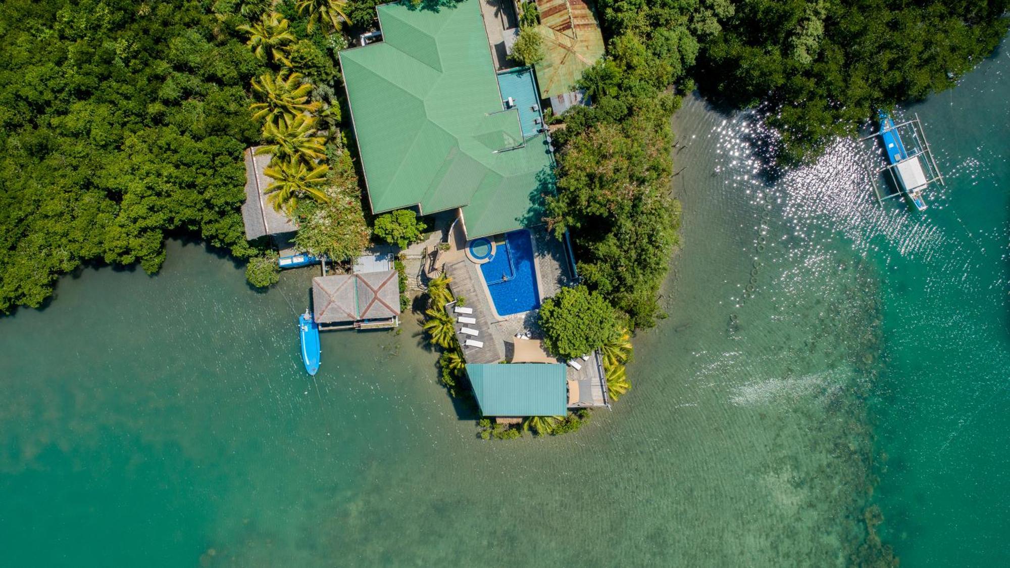 Edgewater Dive&Spa Resort Puerto Galera Exterior foto