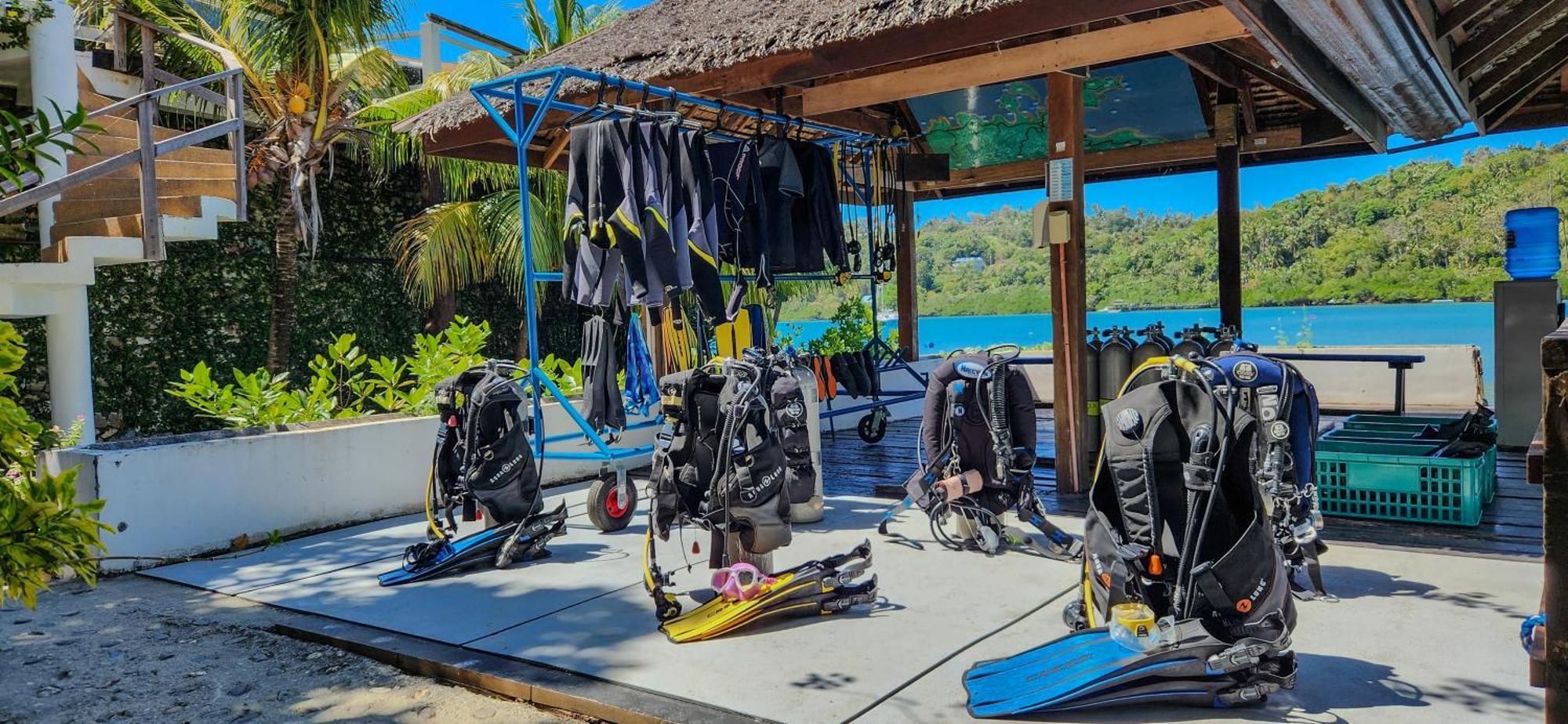 Edgewater Dive&Spa Resort Puerto Galera Exterior foto