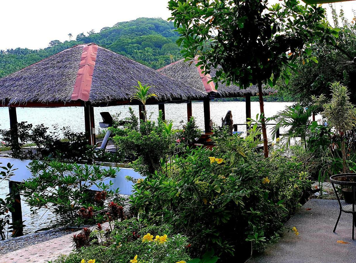 Edgewater Dive&Spa Resort Puerto Galera Exterior foto