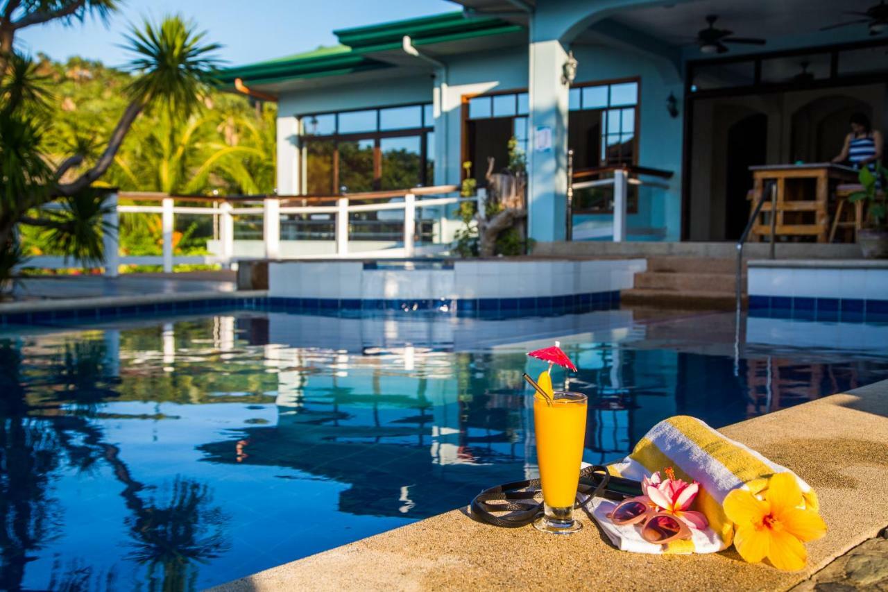 Edgewater Dive&Spa Resort Puerto Galera Exterior foto